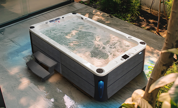 Deck Series Upland hot tubs for sale